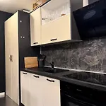 아파트 Cozy At The Market