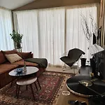 Cozy At The Market 아파트 *