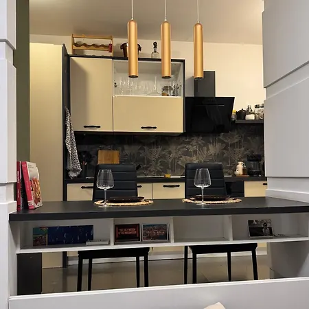 Cozy At The Market アパート ザダル