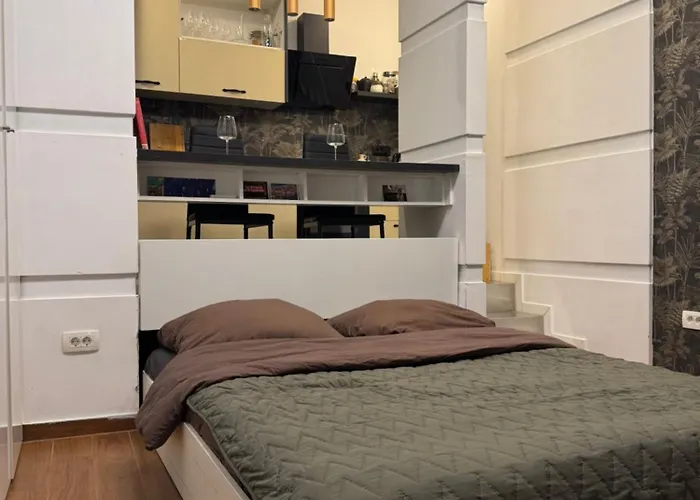 Cozy At The Market ザダル