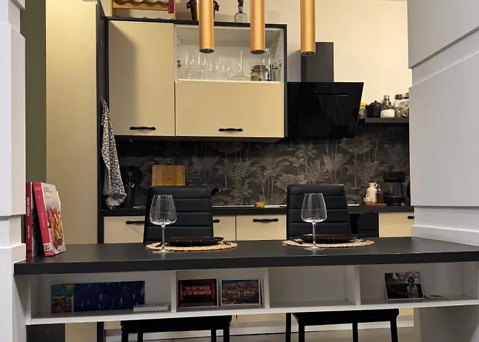 Cozy At The Market アパート ザダル